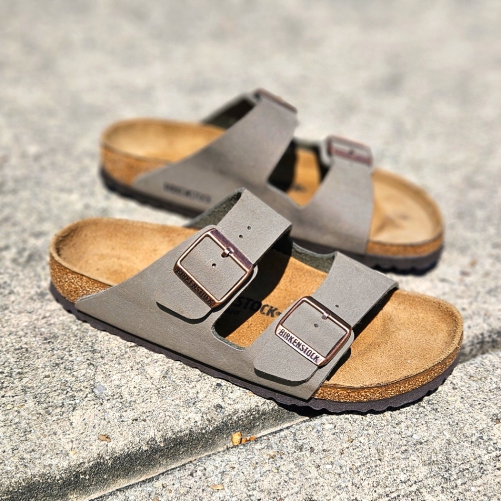 ONE Birkenstock Arizona Bikini In Stone Color Womens 11 Mens 9, 9.5 (LEFT SHOE)